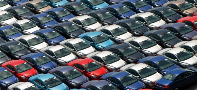 Aussage Trumps Spekulation über US-Zollverschiebung treibt Daimler- und BMW-Aktien an