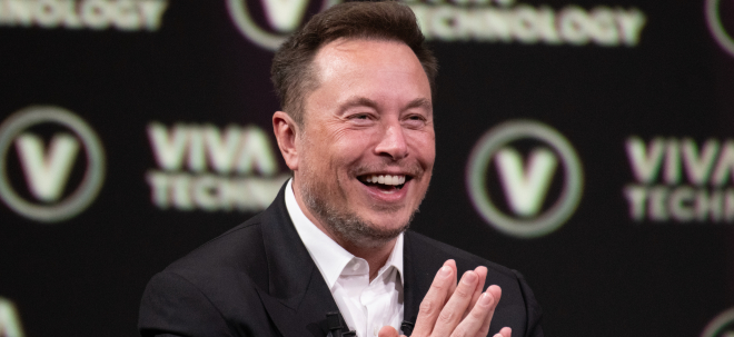 Als erster Mensch Tesla-Chef Elon Musk knackt wichtige Milliarden-Dollar-Schwelle beim Vermögen