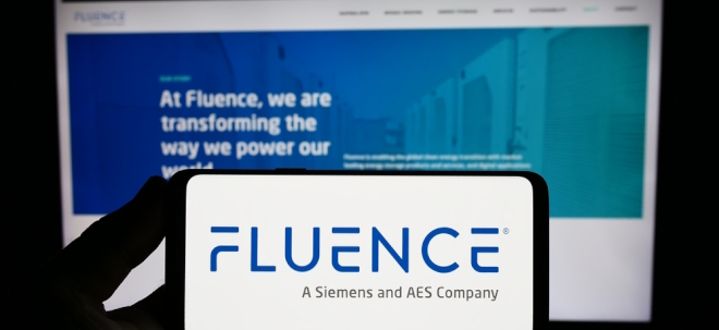 Bücher geöffnet Fluence Energy-Aktie verliert mehr als ein Drittel an Wert: Siemens-Tochter Fluence Energy verfehlt Erwartungen
