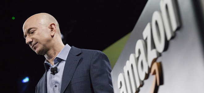 Größter Verkauf Jeff Bezos veräußert knapp eine Million Amazon-Aktien - Spekulationen über Hintergründe