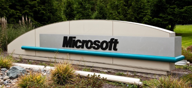 Einblick in Bücher Trotz übertroffener Erwartungen: Microsoft-Aktie nach Bilanzvorlage schwach