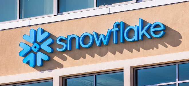 KI-Aktie im Blick Snowflake-Aktie vor Comeback? Investoren kaufen sich bei Buffett-Titel ein