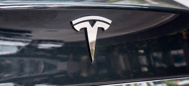 CEO-Mitarbeiter-Verhältnis Größtes Lohngefälle? So viel mehr verdient Tesla-Chef Elon Musk als seine Mitarbeiter