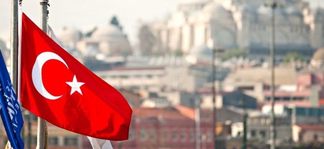 Neue Maßnahmen Türkische Währungskrise: Innenminister will 'Wucherer' abstrafen