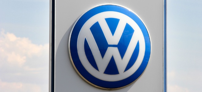 Nexperia-Krise: VW-Aktie im Plus: Verhandlungen mit alternativem Chip-Lieferant - Beschaffungsvorstand geht