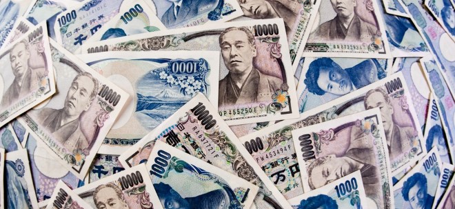 Japans Geldpolitik Warum es mit dem Japanischen Yen schon seit Jahren abwärts geht - und wie es weitergehen könnte